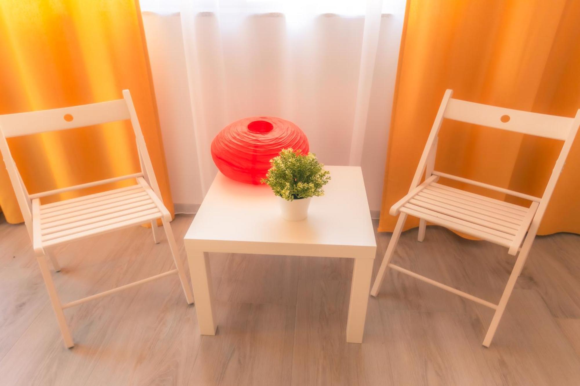 Sunset Apartment - Central Apt With Rooftop Garden Bukarest Exteriör bild